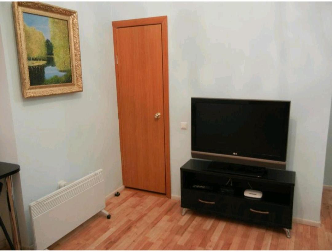 Apartment On Knyazya Romana 26 Center リヴィウ エクステリア 写真