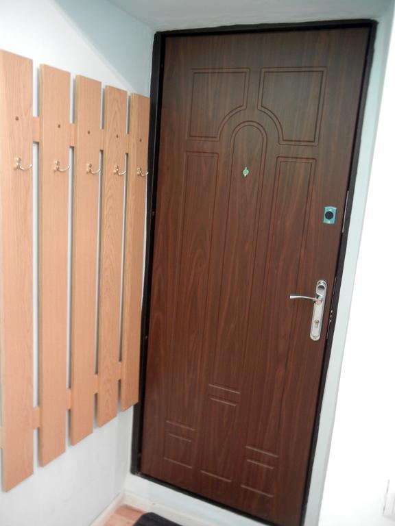 Apartment On Knyazya Romana 26 Center リヴィウ エクステリア 写真