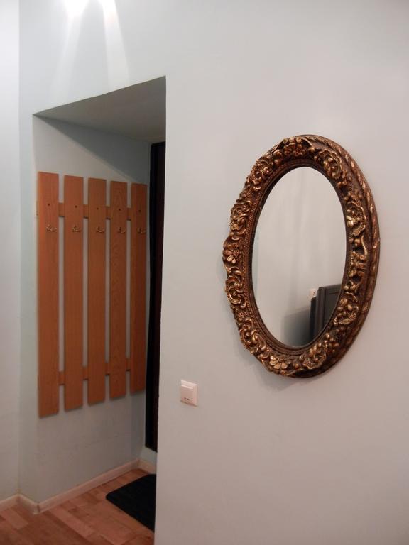Apartment On Knyazya Romana 26 Center リヴィウ エクステリア 写真