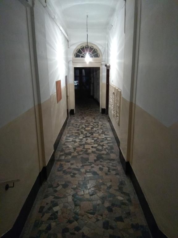 Apartment On Knyazya Romana 26 Center リヴィウ エクステリア 写真