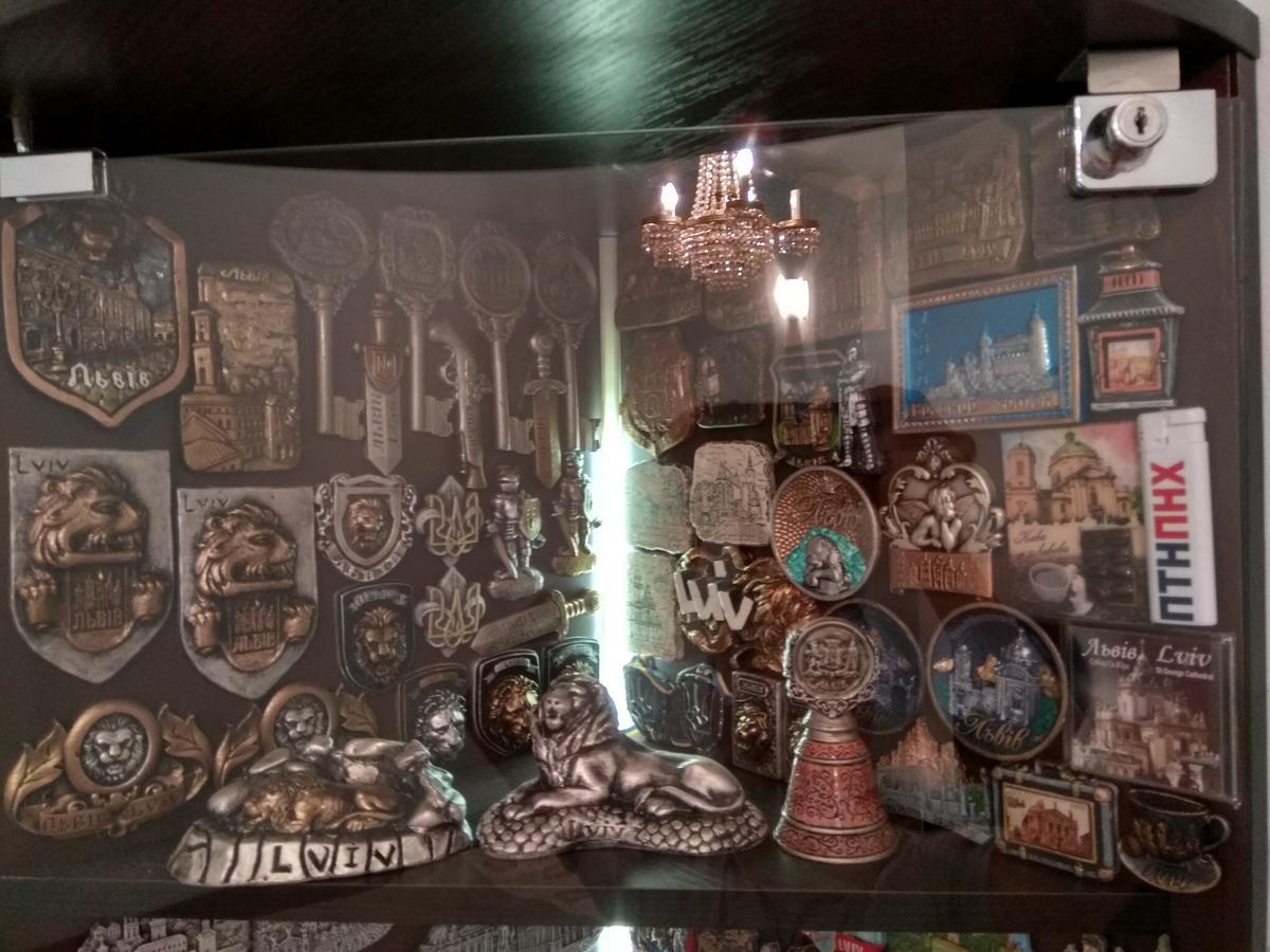 Apartment On Knyazya Romana 26 Center リヴィウ エクステリア 写真